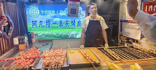 怀远夜市Huaiyan Night Market photo 12