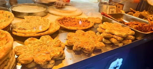 怀远夜市Huaiyan Night Market photo 16