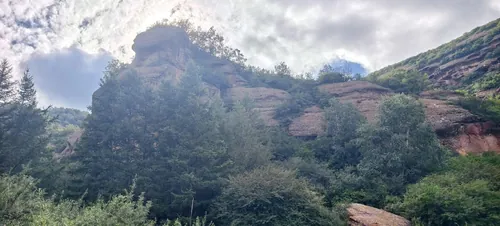 火石寨 Huoshizhai National Geopark photo 28
